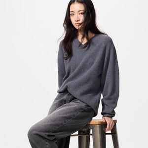 NWT - UNIQLO Gray Knit Sweater